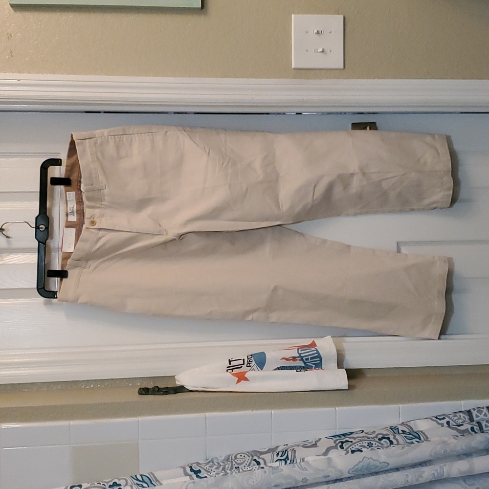 Classy mens khaki pants